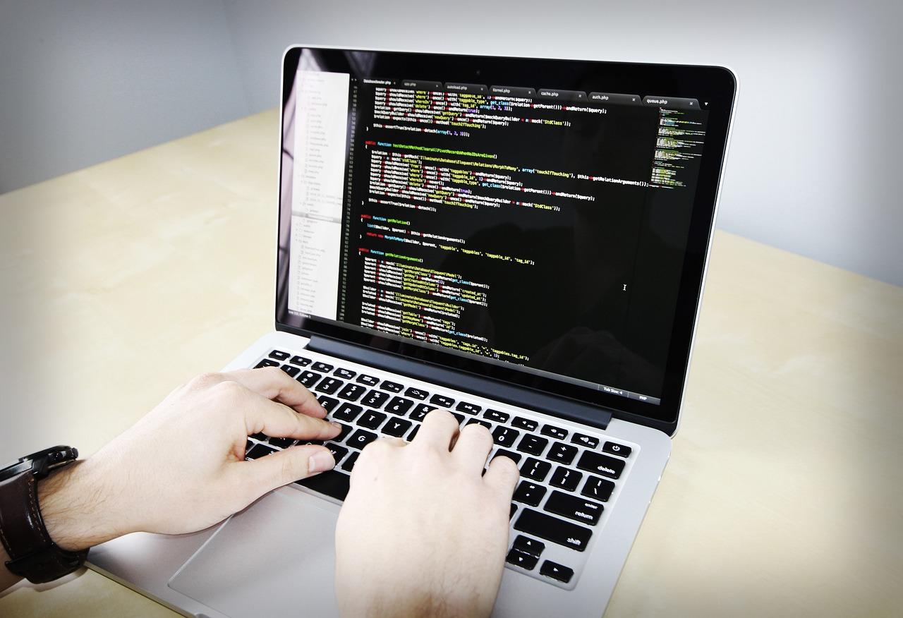 Explora el poder de Laravel en el desarrollo backend y lo que te aporta